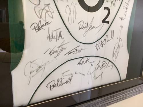 # 2009 IRELAND TRIPLE CROWN & GRAND SLAM CHAMPIONS # ALL ORIGINAL SIGNATURES # ONE OF A KIND # COA!!