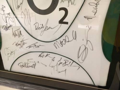 # 2009 IRELAND TRIPLE CROWN & GRAND SLAM CHAMPIONS # ALL ORIGINAL SIGNATURES # ONE OF A KIND # COA!!