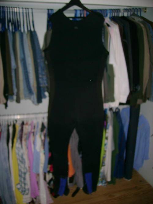 Wet suit