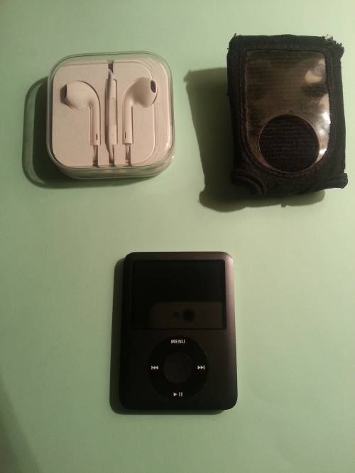 Original 3rd generation IPod 8GB