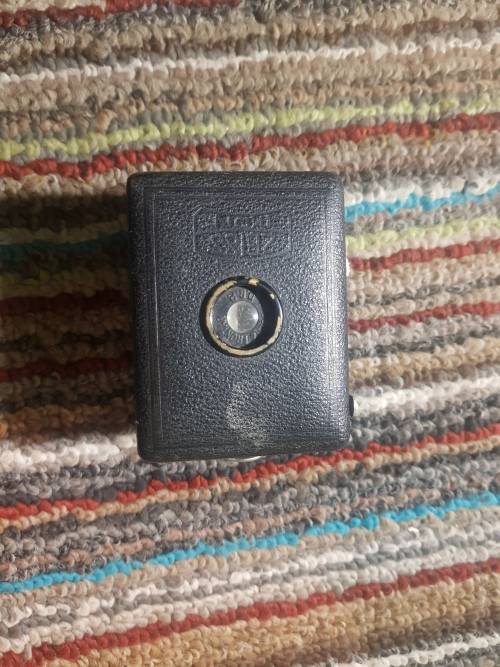 Lot of old Cameras Courier R85 or combine items