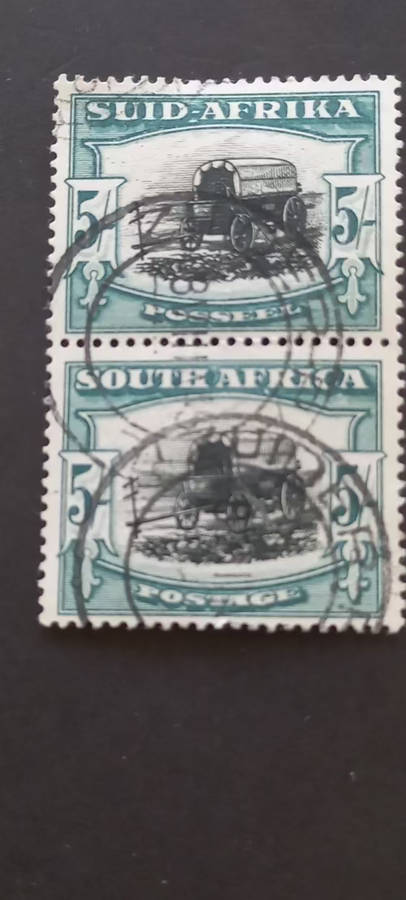 UNION OF SOUTH AFRICA FINE USED 5/- HYPHONED PICTORIAL SACC 63a VERTICAL PAIR