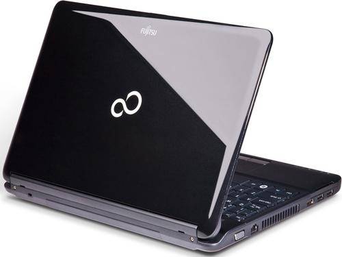 750GB HDD+8GB Ram+Nvdia Graphics ! Fujitsu LifeBook AH531 Core i7 Laptop