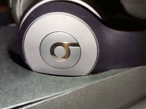 Display Model Bargain! Beats by Dre Solo3 wireless earphones