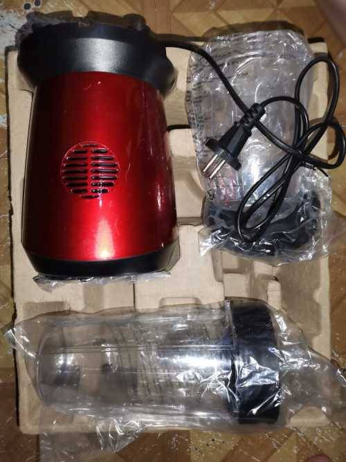 Display model  Bargain! Nutri1200 8-in-1 Nutrition Blender