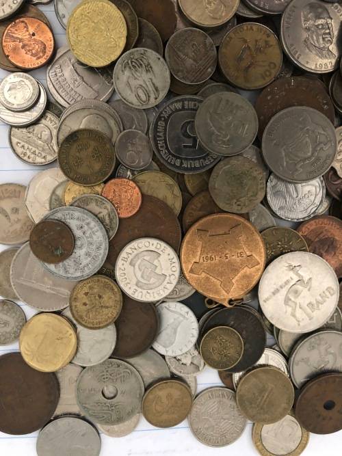 A Lot of 250 International Coins