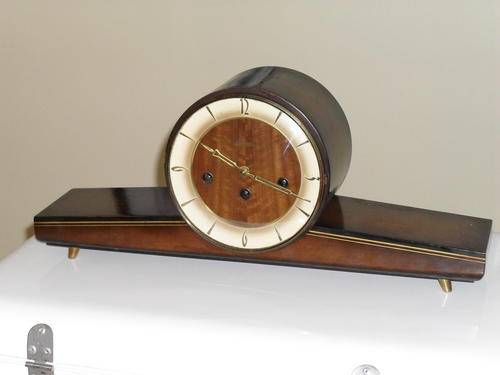 Maxter mantel clock