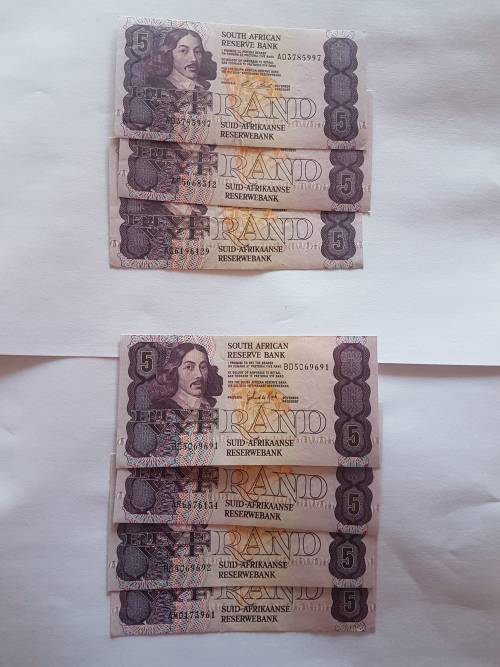 South African reserve bank R5 notes 4 G. De Kock and 3 C.L Stals in mint condition