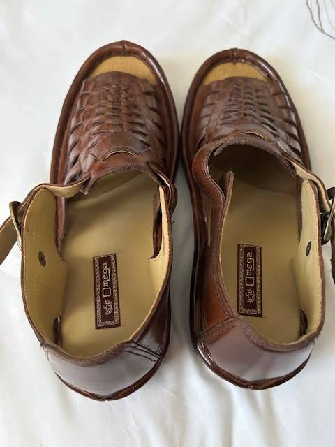 Omega sandals brown UK9