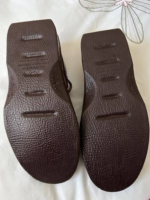 Omega sandals brown UK9