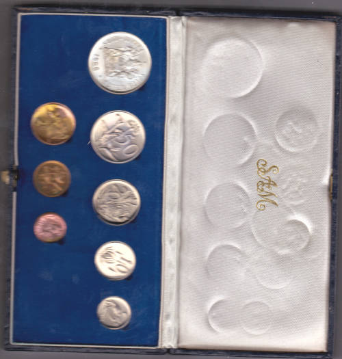 1980 set in S A MINT BOX