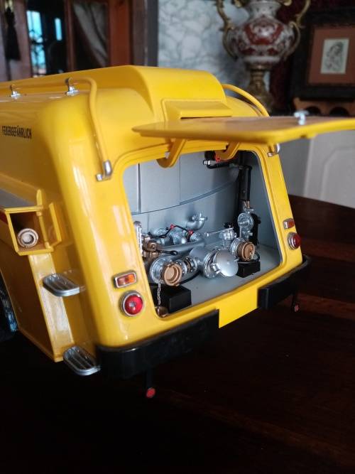 MERCEDES BENZ L6600 TANKER TRUCK