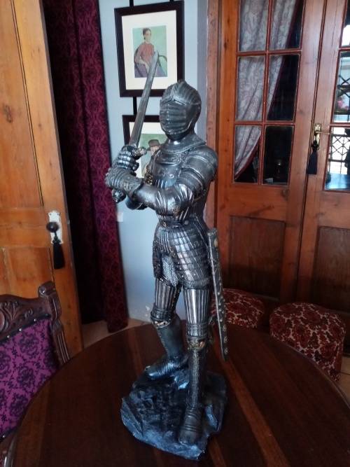 VERY LARGE KNIGHT FIGURINE