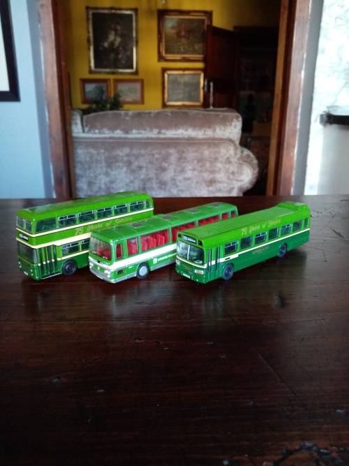 BUSES ( SET OF 3)