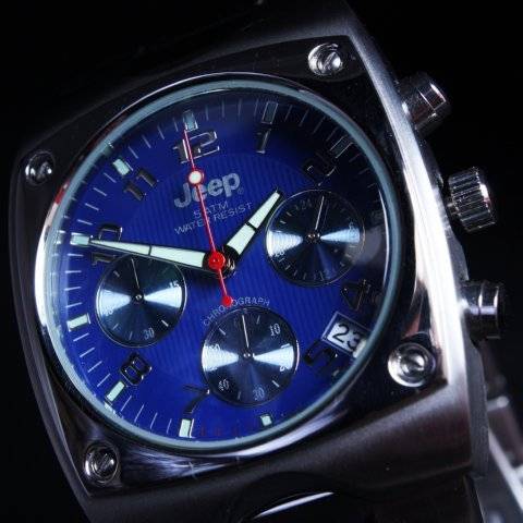 Jeep Men's Watch - New but selling as secondhand because battery needs replacing
