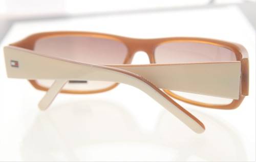 TOMMY HILFIGER*** Sunglasses - R1 Start with NO Reserve