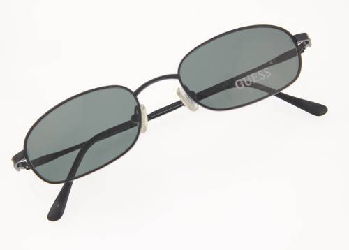 GUESS*** Branded Sunglasses - Matrix Look - R1 Start with NO Reserve