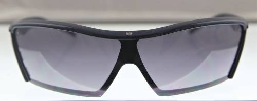 MERCEDES-BENZ Sunglasses - Made in Italy - R1 Start with NO Reserve