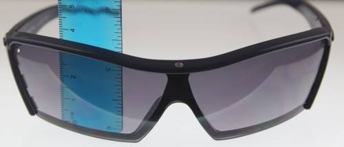 MERCEDES-BENZ Sunglasses - Made in Italy - R1 Start with NO Reserve