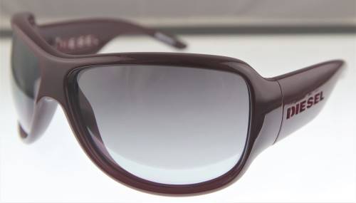 DIESEL Sunglasses - Burgundy Colour - Made in Italy - R1 Start with NO Reserve
