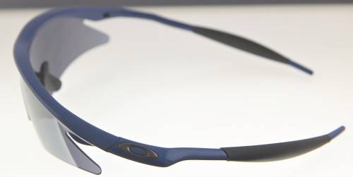OAKLEY Sunglasses - Made in USA - Semi-Rimless SPECIAL - Last few Oakleys -R1 Start with NO Reserve