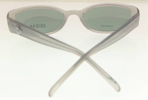 GUESS Branded Sunglasses - Polarized Lens - R1 Start with NO Reserve
