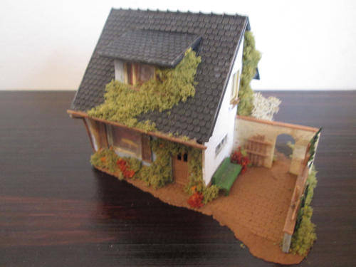HO Scale house