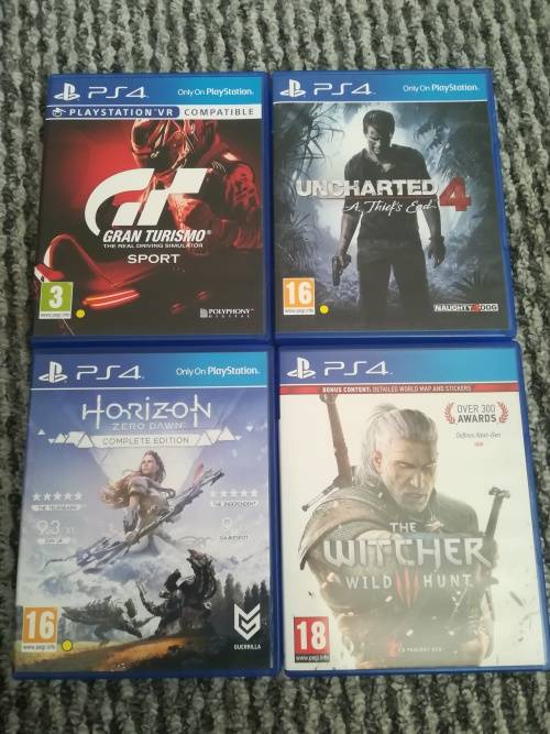 PS4 1TB SLIM CONSOLE + 1 CONTROLLER + 4 GAMES (LIKE NEW, 4 MONTHS OLD WITH GUARANTEE SLIP)