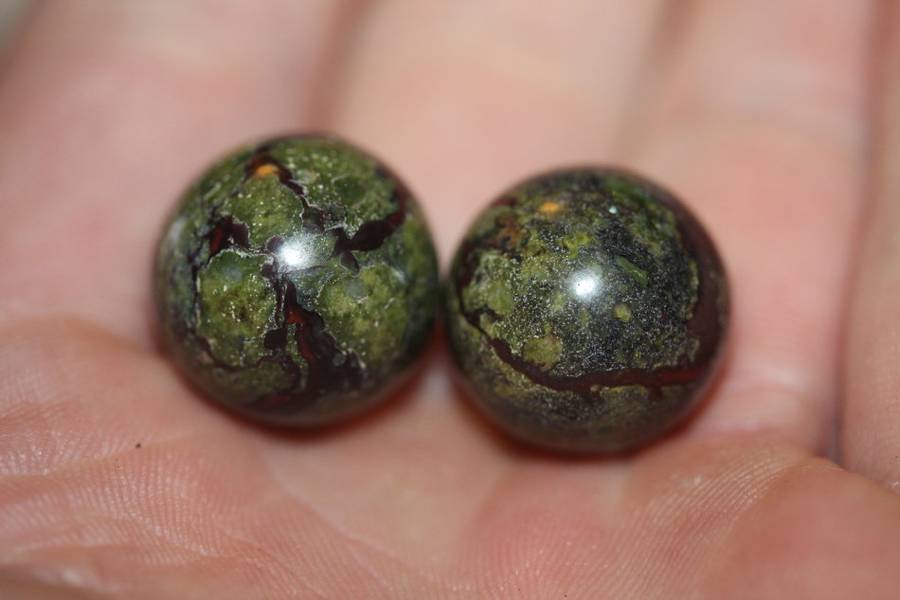 Small Dragon bloodstone ball