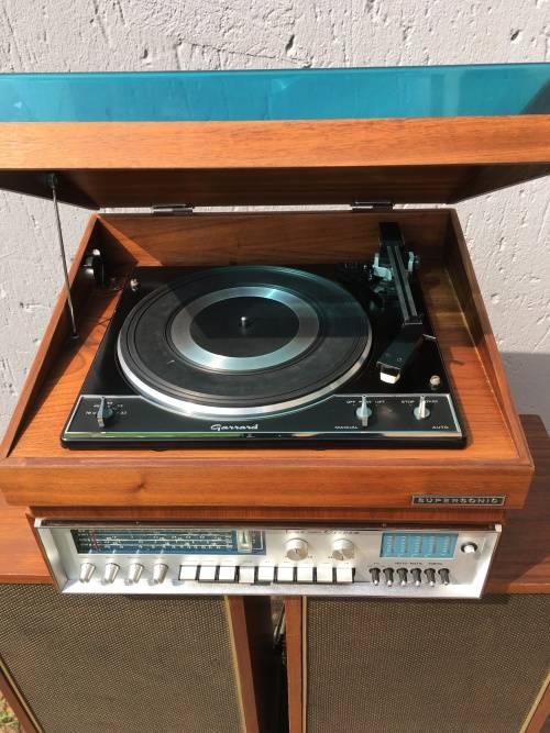Supersonic Hi-FI