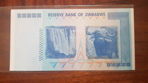 Zimbabwe 100 Trillion Dollar Banknotes serial number AA0640684 UNC  2008 issued
