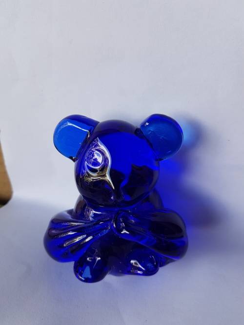 blue glass Kohala Bear