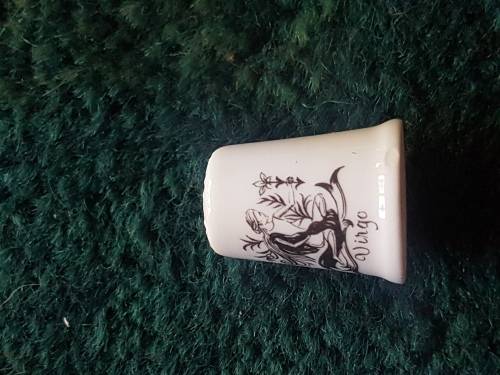Royal Grafton Zodiac sign thimble set