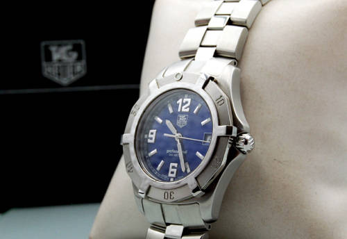 Vintage Tag Heuer Professional 200 meters, Men`s Watch, Very Good Conditions