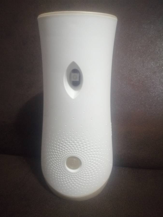 Glade Automatic Spray Refill Aerosol Holder