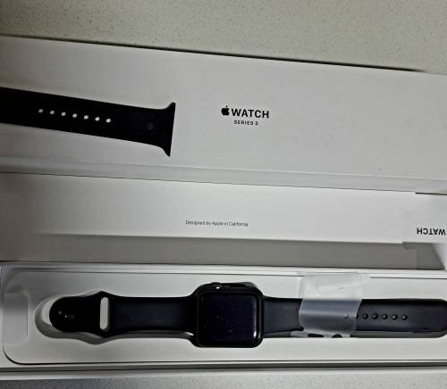 Apple Watch series 3 42mm+ box