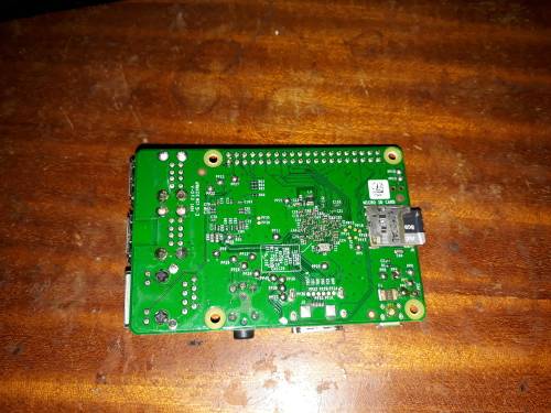 Raspberry Pi 1 Model B+ With 8GB Card