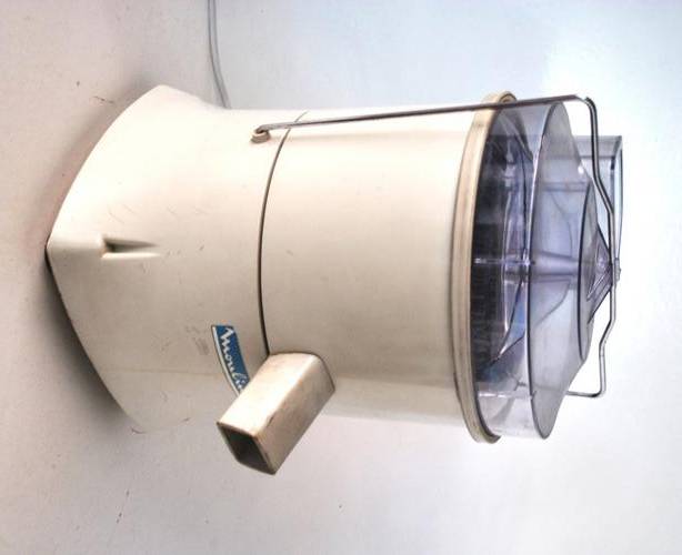 MOULINEX VEGETABLE PEELER - ELECTRIC