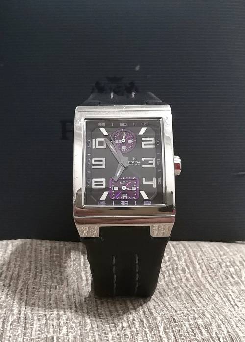 Wow !!! Pre Owned Ladies Festina Chronograph Watch with box !!