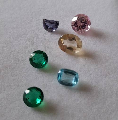 Wow!! Mixed lot of Semi precious Gemstones Sold as one lot ,very nice !!!