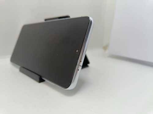 Samsung S21 Plus, 256gig, dual sim, 8gig Ram, Local Stock, with charger