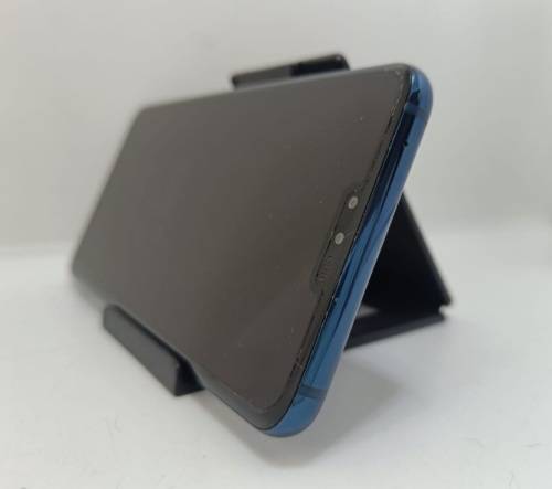 LG V40 ThinQ, Like New, 6 gig ram, 128gig, Local Stock, Blue, Complete with box!!