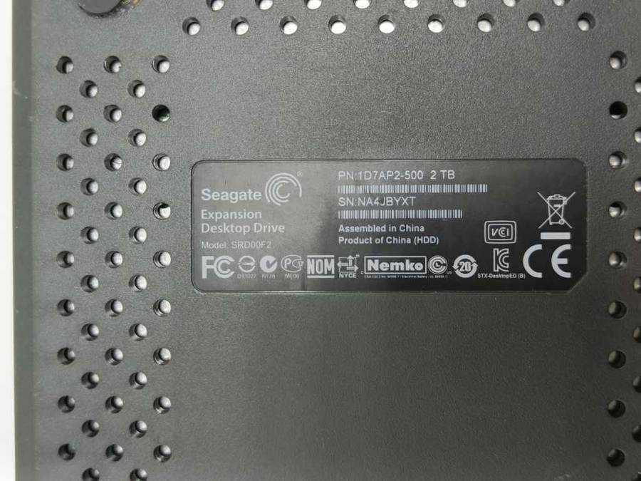 Wow!! Late Entry, 2 Terrabite 3.5`Samsung External Hard drive Storage with Power Cable as per pics