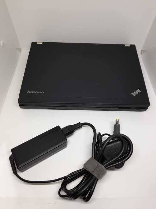 Lenovo X220 i5 Laptop ,256ssd drive, 6gig ram ,docking station Included, Battery Perfect.