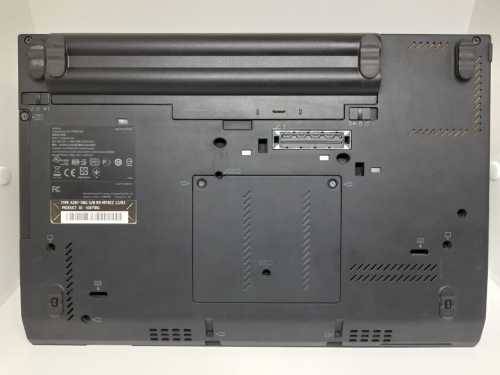 Lenovo X220 i5 Laptop ,256ssd drive, 6gig ram ,docking station Included, Battery Perfect.