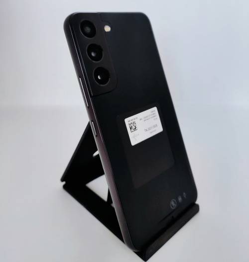 Late Entry!! Samsung Galaxy S22 Cellphone, 256gig, 8gig ram, See full Description!!!