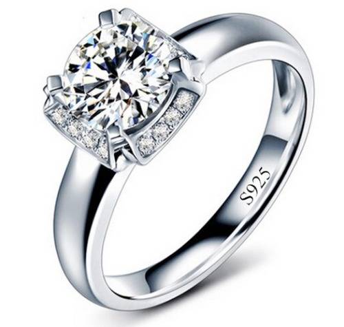 Stunning! 1.65ct Cr.Diamond and Accents Solitaire Engagement Ring - Size 7 / O / 17.3mm