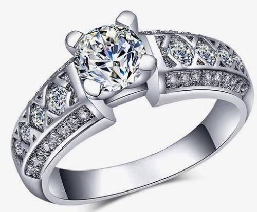 Breathtaking! 1.48ct Cr.Diamond and Accents Engagement Ring - Size 8 / Q / 18mm