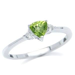 ASHA CRAFT - Vibrant 0.50ct Genuine Peridot Trillion cut 925 Sterling Silver Ring. Size 8 / Q