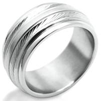Beautifully Textured SOLID Stainless Steel Ring. Size 8 / Q